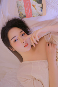 可以强互动女性脱卸衣服游戏